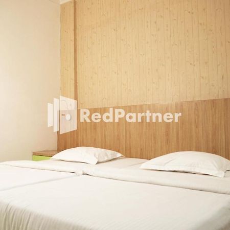 Wisma Sederhana RedPartner Medan Eksteriør billede