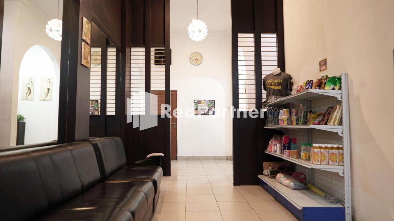 Wisma Sederhana RedPartner Medan Eksteriør billede